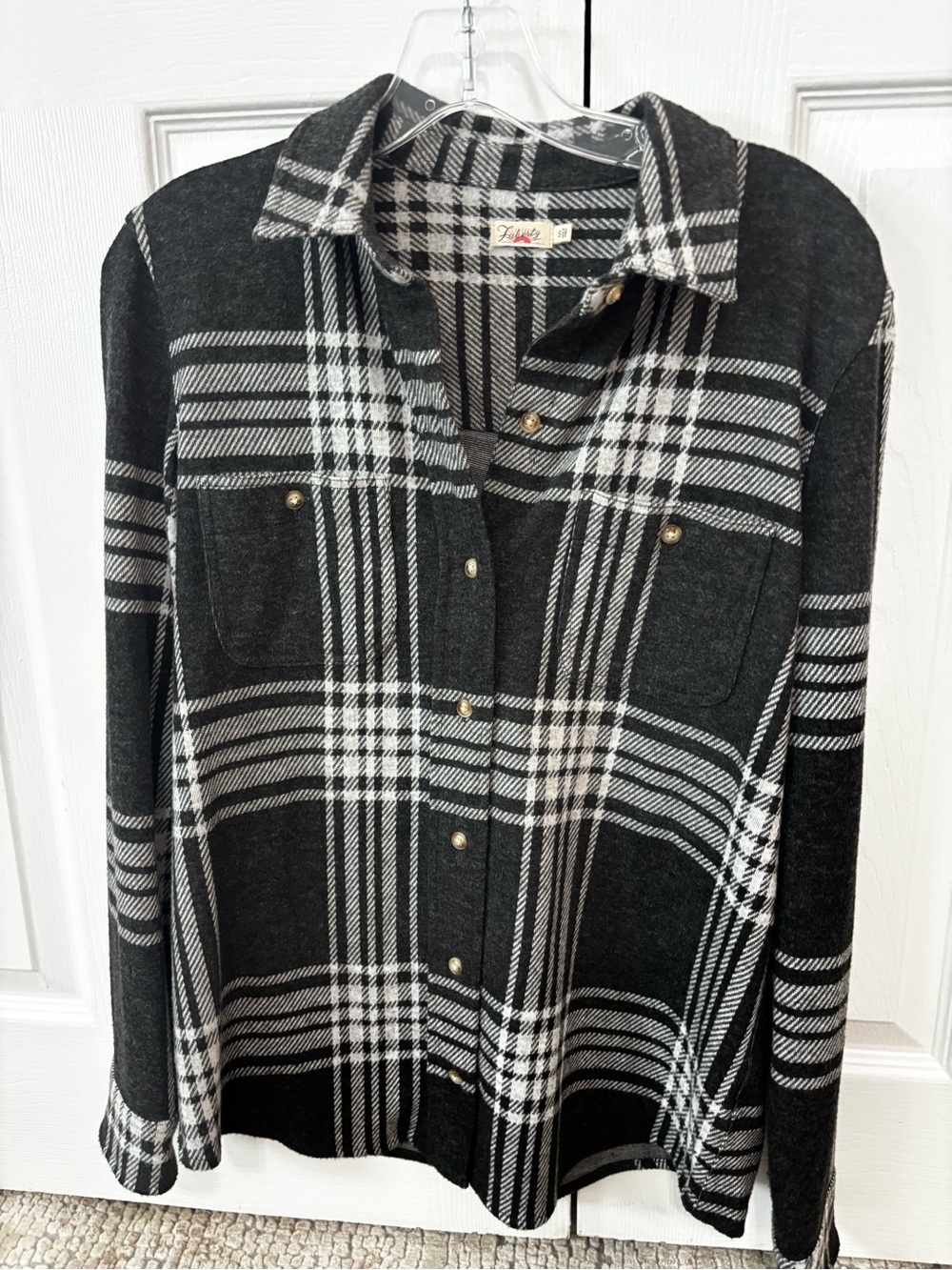 Faherty flannel shirt women’s size s